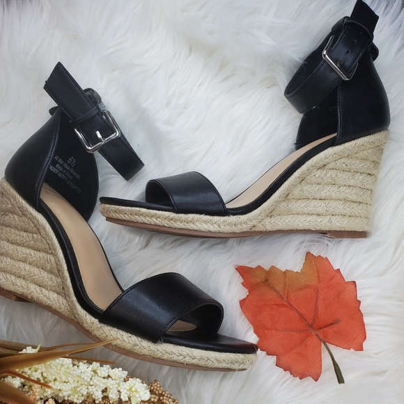 a new day Shoes - Ankle Strap Espadrille Wedge
